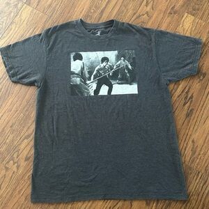 : Authentic Bruce Lee Gray T-Shirt - Size Large